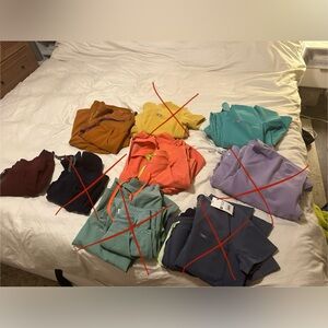 Various figs scrubs. Pants are XXSP Zamora jogger style. Tops are XS